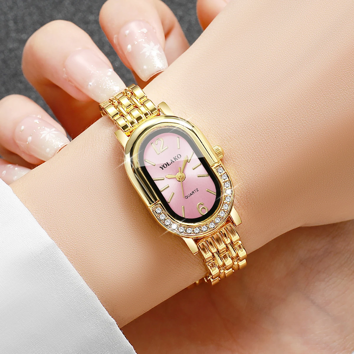 Luxury Rhinestone Women Quartz - Luxury Watch Display Case review and price