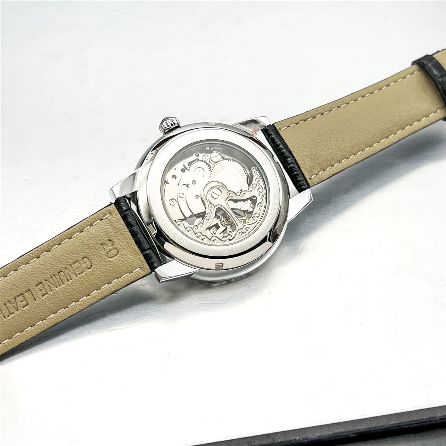 New High-Value Lightweight Lux - Luxury Watch Low Price review and price