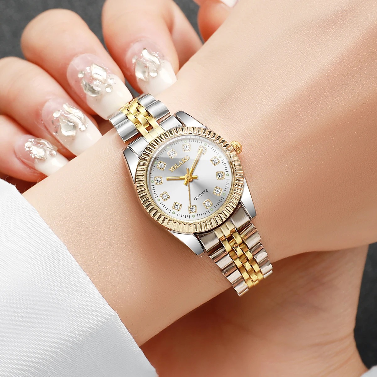 Fashion Rhinestone Women Quart - Luxury Watch Display Case review and price